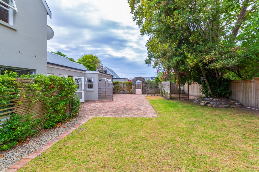 4 Bedroom Property for Sale in Belvidere Estate Western Cape